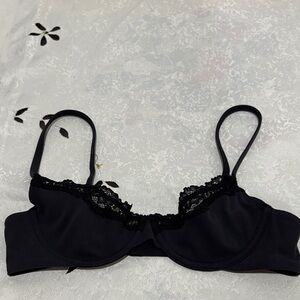 SKIMS FITS EVERYBODY LACE UNLINED SCOOP BRA